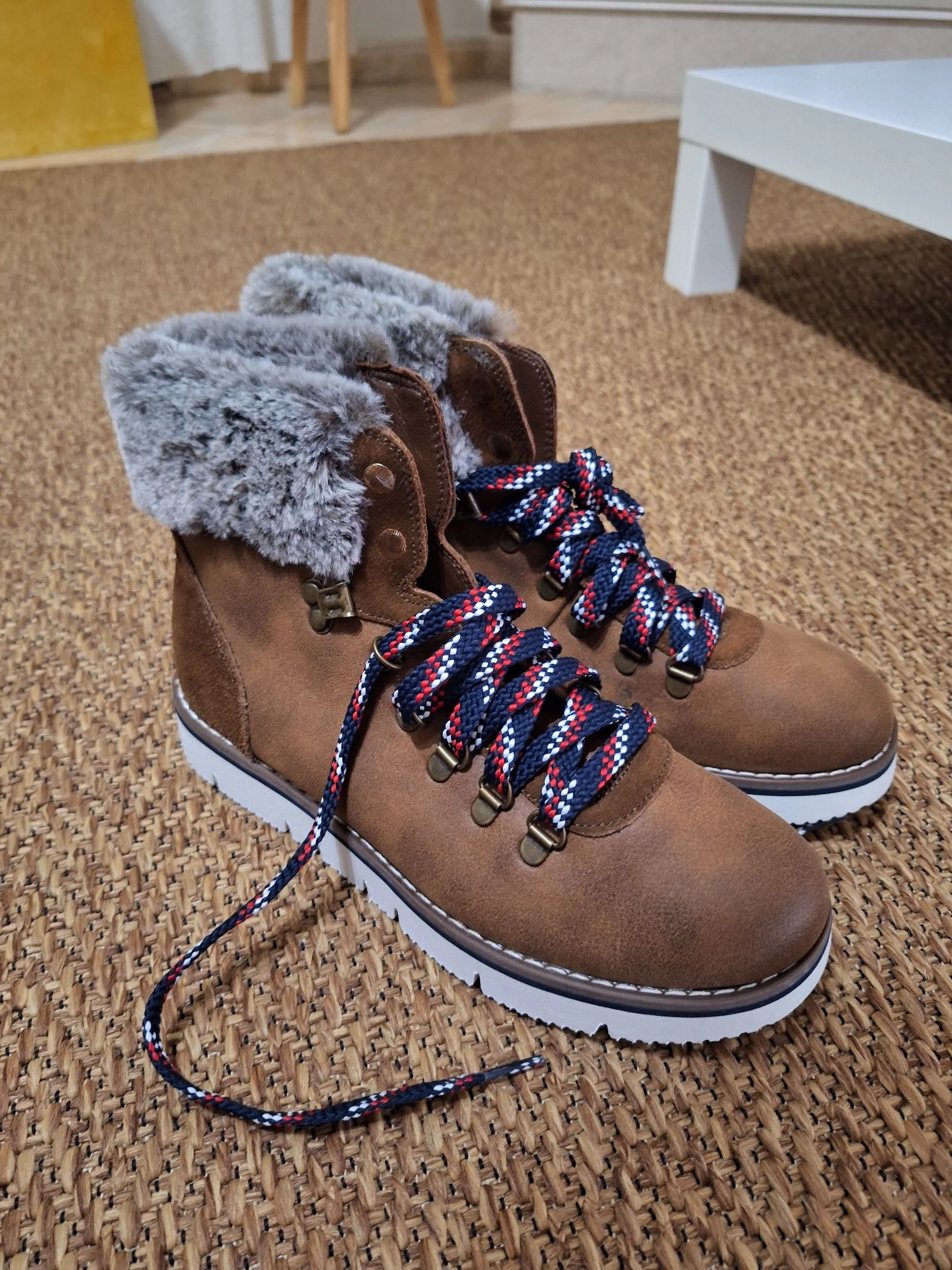 Botas Skechers BOBS 